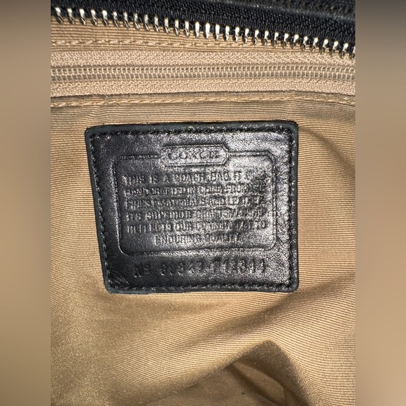 Coach Purse Shoulder Bag - Picture 11 of 16